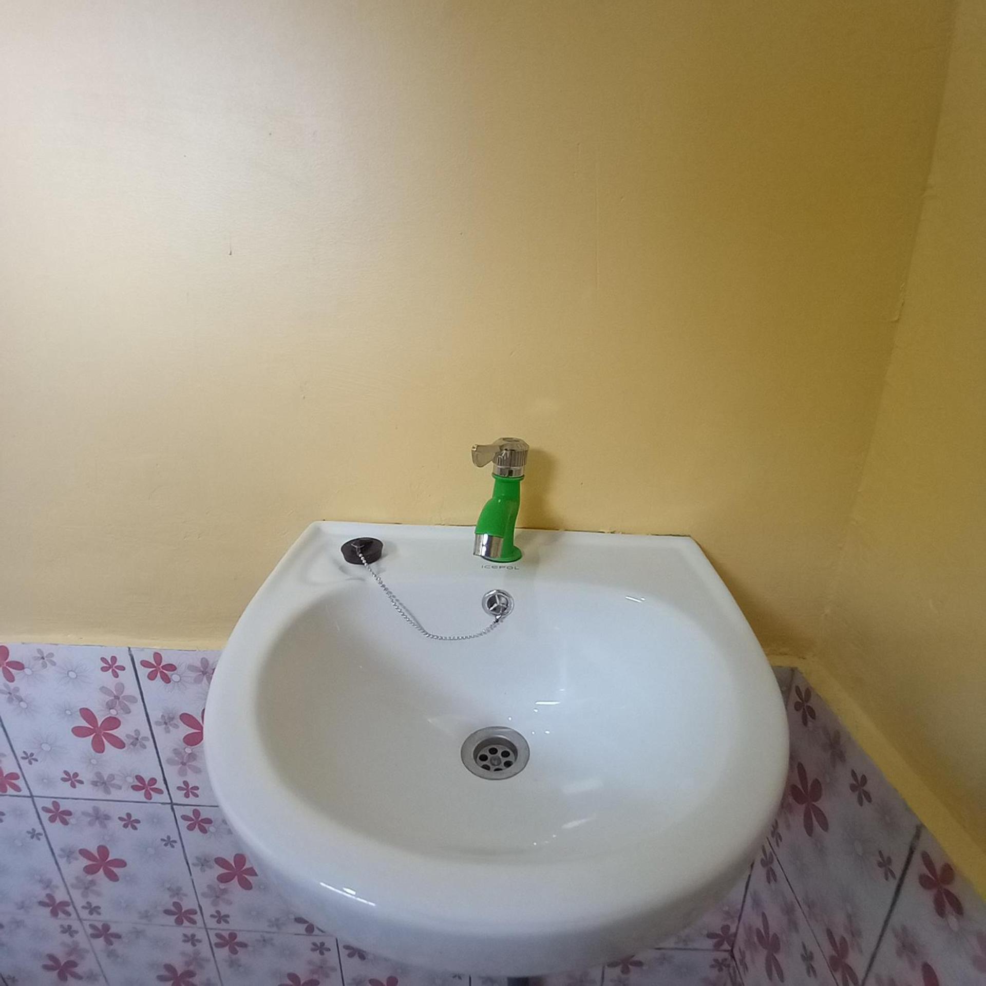 Tange Guest House Рутенг Номер фото