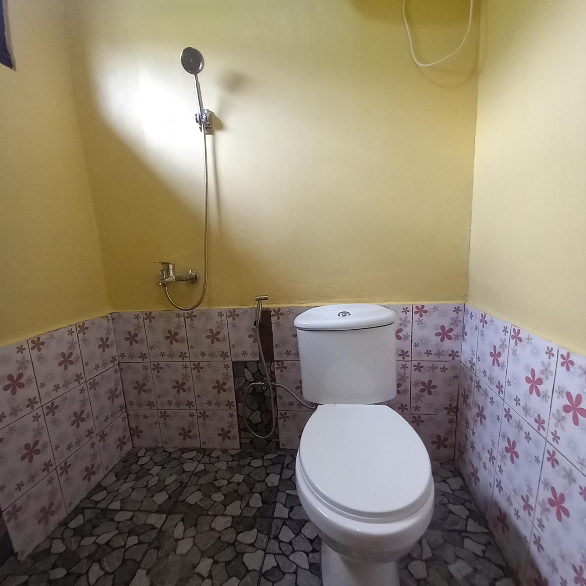Tange Guest House Рутенг Номер фото